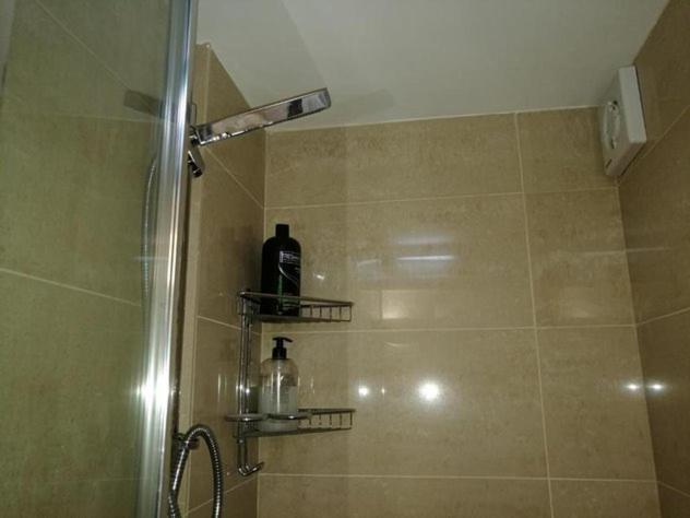 Lovet Homestay London Bagian luar foto